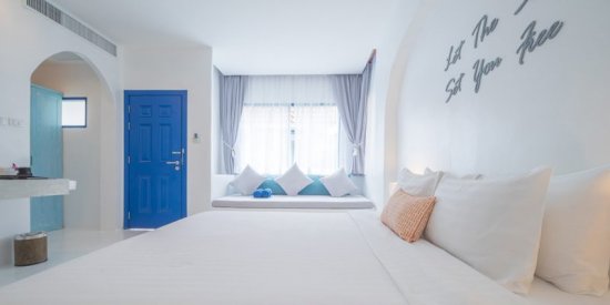 lomadivingkhaolak_lomadivingkhaolakocean-breeze-resort-deluxebungalow.jpg